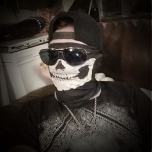 Meet your Posher, Dakota